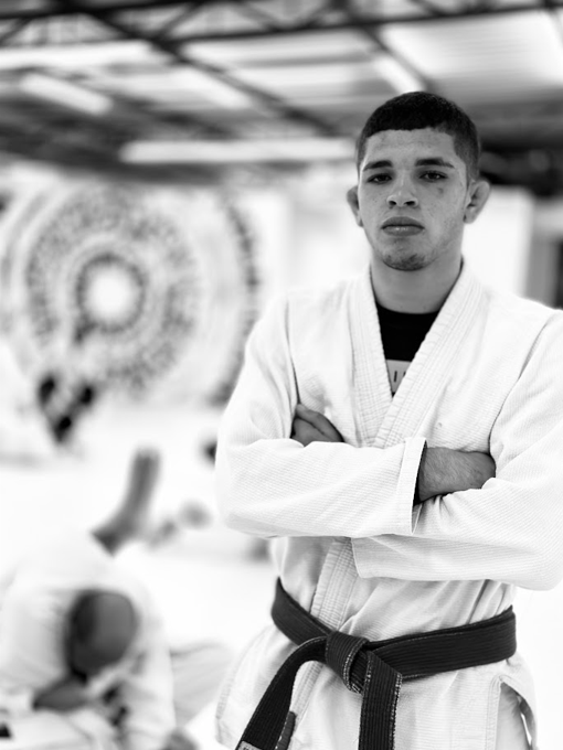 Enzo Nunes - Instrutor Solo Jiu Jitsu